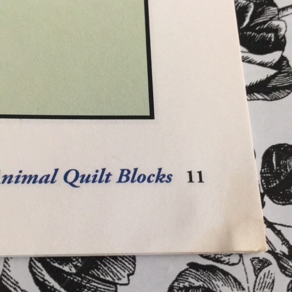 24 Lovable Animal Quilt Blocks Linda Causee Pattern Book - Picture 7 of 8